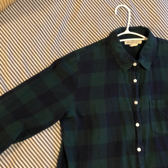 H&M shirt - Picture 2 of 3